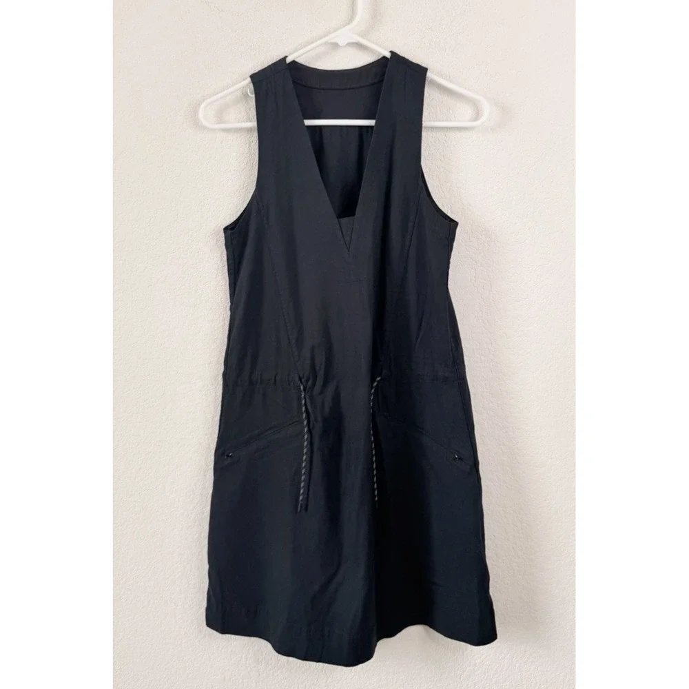 Lululemon Dynamic Days Dress Women's 4 Black Sleeveless Athleisure Outdoor Comfy